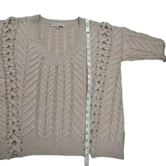 Heartloom Sweater Cable Knit  Braided Cream Oatmeal Oversit Small - Picture 9 of 12
